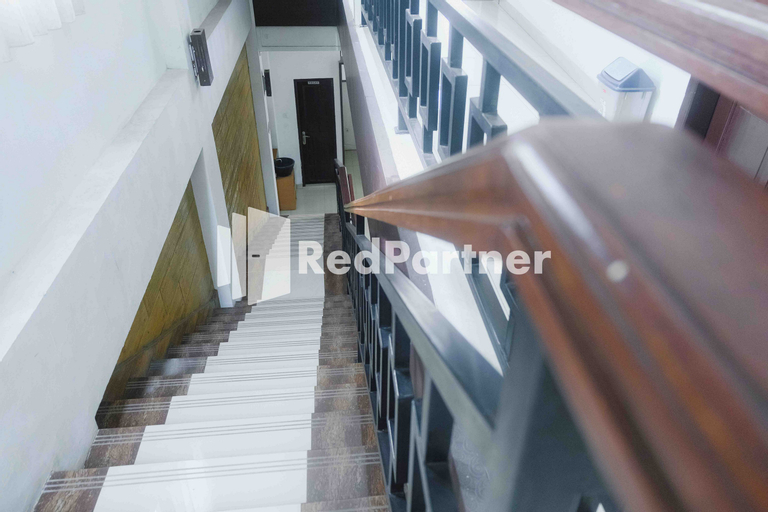 Exterior & Views 4, Lia Homestay Syariah Pettarani Makassar Mitra RedDoorz, Makassar