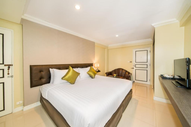 Bedroom 3, Niran Grand Hotel, Bang Na