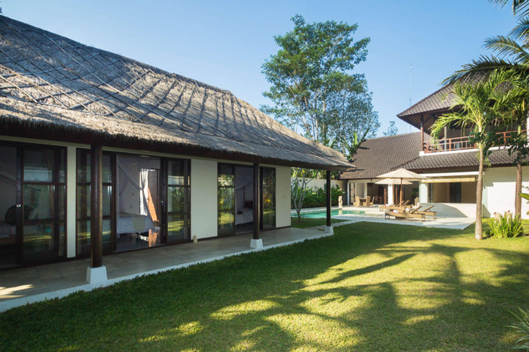 Beautiful 5 Star Holiday Villa in a Prime Location in Ubud, Book Early to Secure Your Dates, Villa, Gianyar