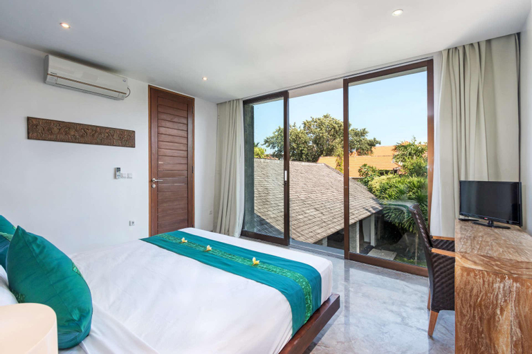Bedroom 3, Beautiful 5 Star Holiday Villa in a Prime Location in Seminyak, Book Early to Secure Your Dates, Badung
