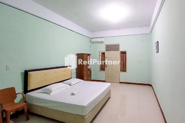 Bedroom, Sutomo Indah Homestay Syariah Mitra RedDoorz (permanently closed), North Padang Lawas