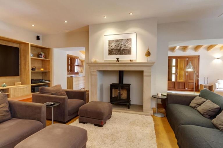 Interior view 2, Luxury Mallorca Holiday Villa with Private Pool and Garden, Villa Cami, Baleares