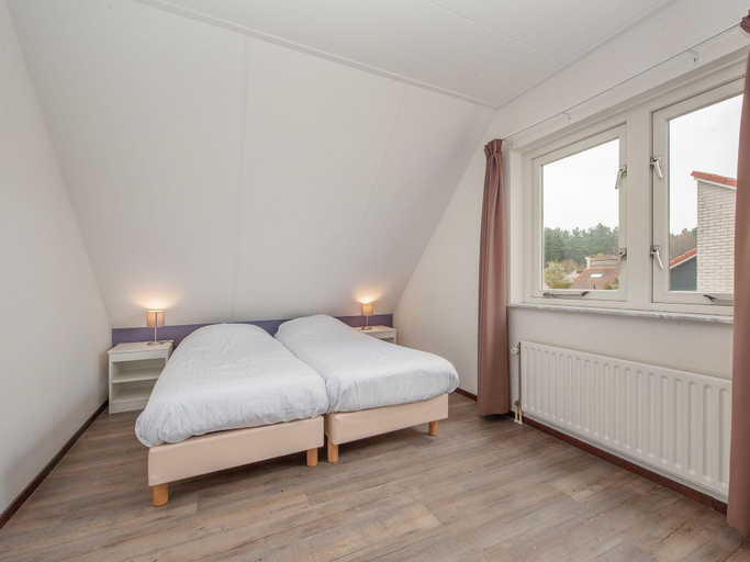 Others 3, Villa in Arcen with bath and combi microwave, Arcen en Velden