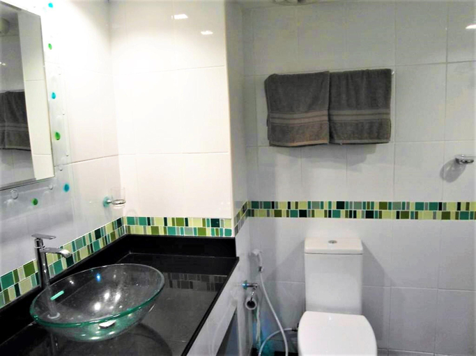 Bathroom 5, Swimming Pool View Spacious Studio 5 Min To Beach, Pattaya