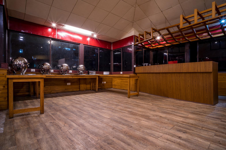 Food & Drinks 4, Magpie Mall Road Residency (MG MARG GANGTOK), East Sikkim