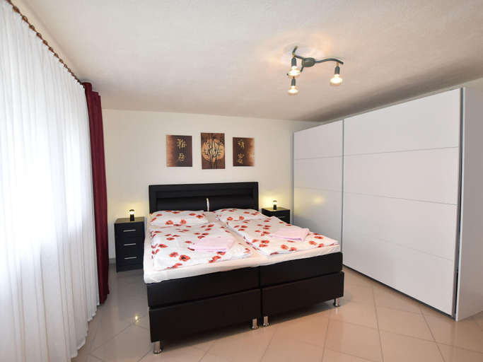 Others 5, Cozy Retreat in Kropelin, Rostock