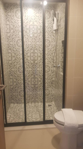 Bathroom 3, Huahin La habana pool view, Hua Hin