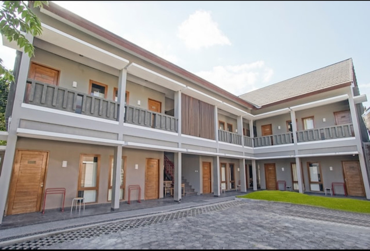 Exterior & Views 1, Griya Damai Syariah, Sleman