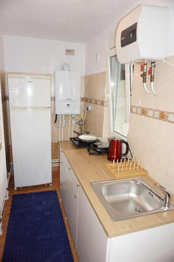 Others 4, Casuta Bradulet (Airport Otopeni, Therme), Balotesti