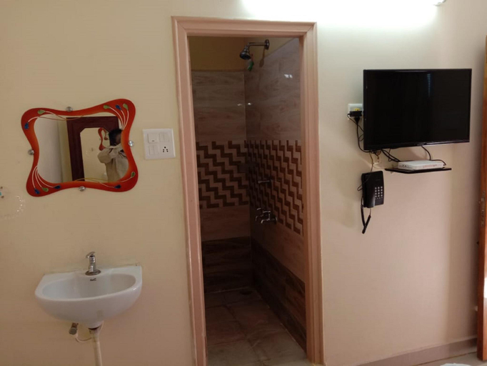 Bathroom 4, Hotel Shubhanga Residency, Chittoor