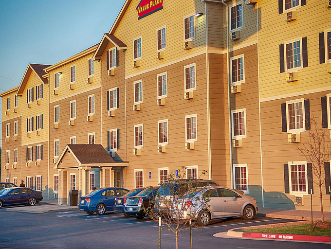 Exterior & Views 1, WoodSpring Suites Oklahoma City Northwest, Oklahoma