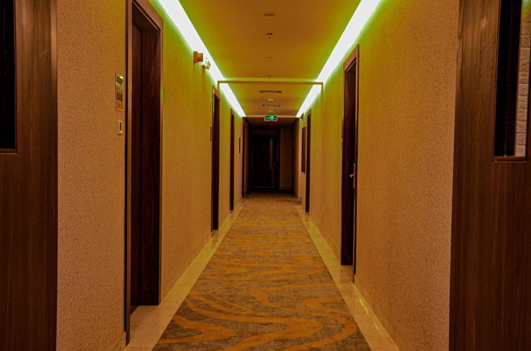 Public Area 4, Juffair Boulevard Hotel and Suites, Manama
