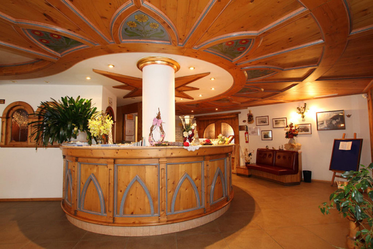 Public Area, HOTEL VILLA AURORA, Trento