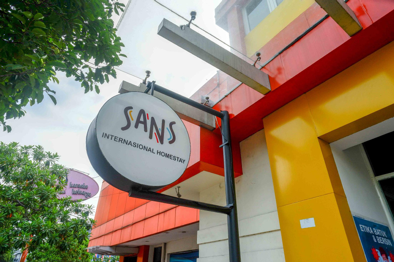Sans Hotel International Surabaya, Surabaya