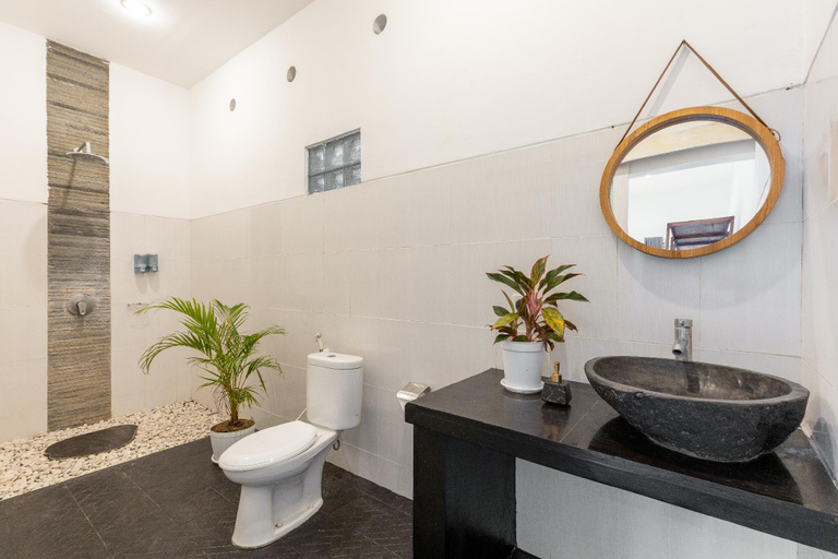 Bathroom 2, Villa Dilaraa ☆ Canggu 3BR Pool Batu Bolong Echo , Badung