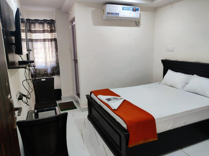 Others 3, Hotel Destiny, Visakhapatnam