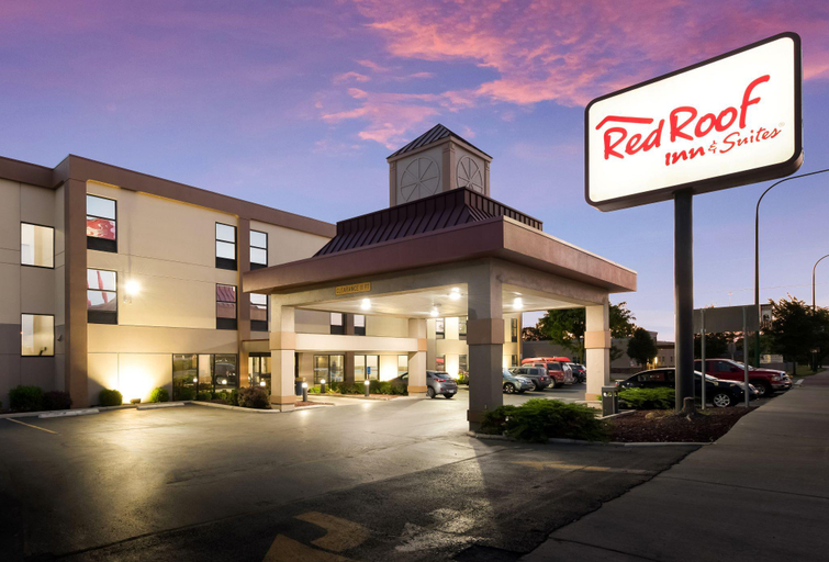 Exterior & Views 2, Red Roof Inn & Suites Columbus - West Broad, Franklin