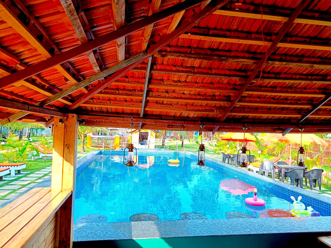 Others 4, CocoTeros Resort, North Goa