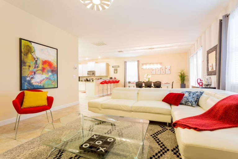 Others 3, Pleasant and modern home with private pool near Disney, Osceola