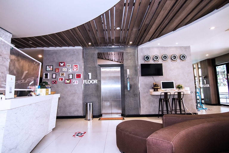 Public Area 3, Levana Pattaya Hotel, Pattaya