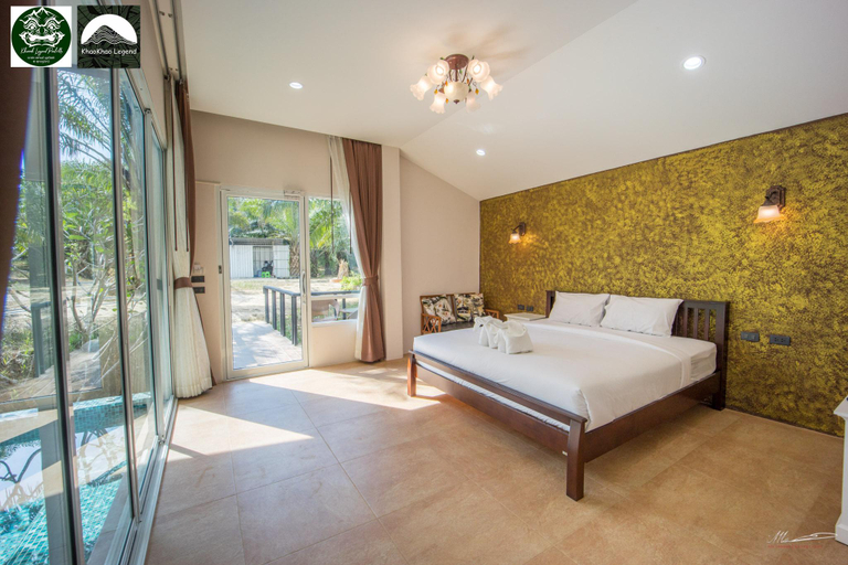 Bedroom, Khaosok Legend Poolvilla, Phanom