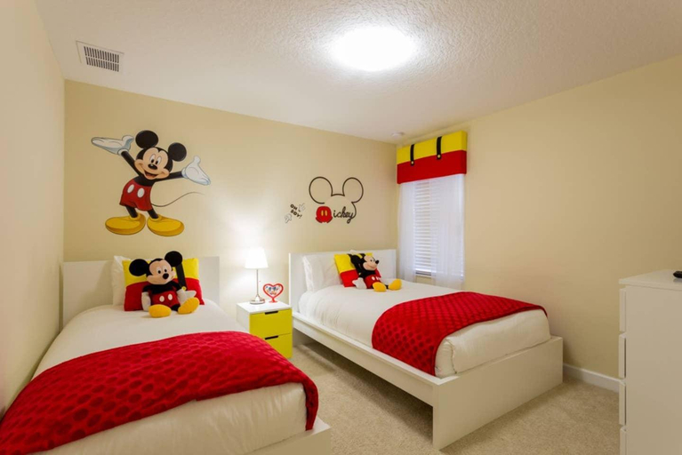 Others 2, Pleasant and modern home with private pool near Disney, Osceola