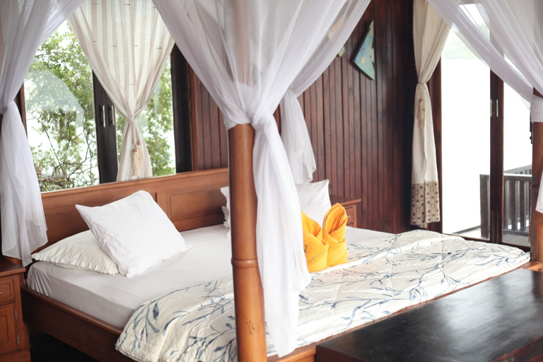 Bedroom 5, Kadidiri Paradise, Tojo Una-Una