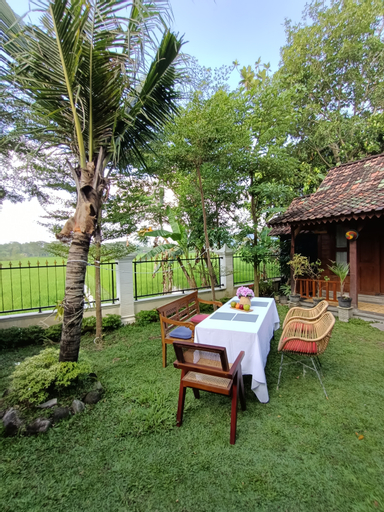 Exterior & Views 3, Villa Cantik Yogyakarta Triple Bed for 6 Persons, Bantul