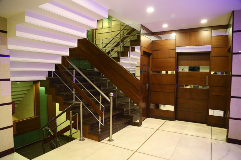 Public Area 3, Hotel Park Inn, Chandigarh