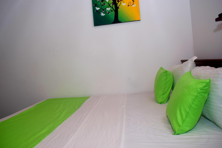 Bedroom 3, Villa Yuvin, Devinuwara