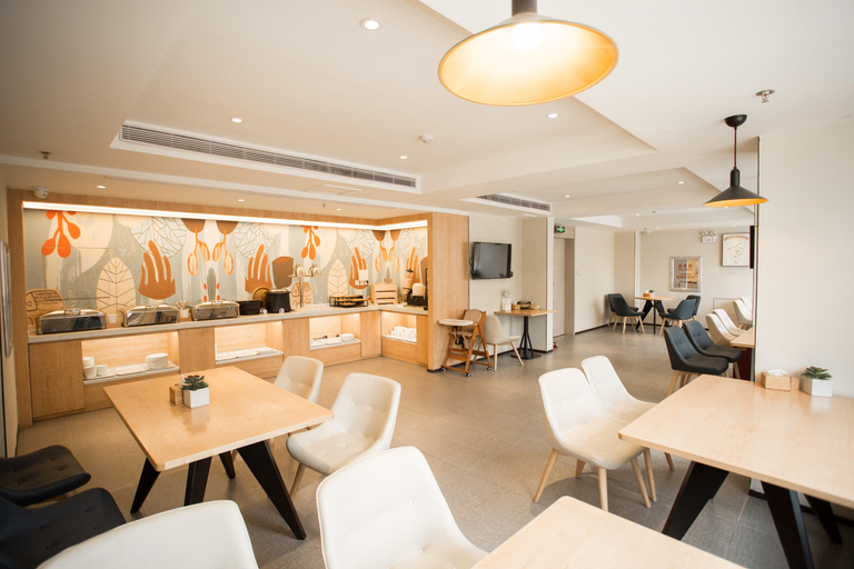 Food & Drinks 5, Hanting Hotel Baishan Railway Station, Baishan