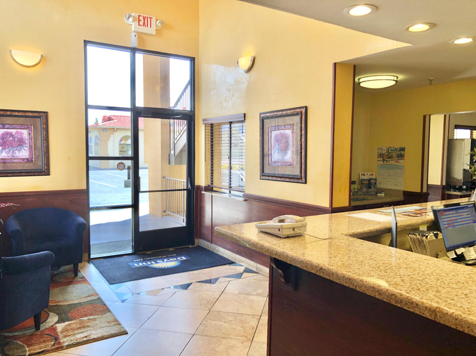 Public Area 2, Days Inn by Wyndham Rio Rancho, Sandoval
