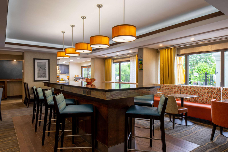 Food & Drinks 5, Hampton Inn by Hilton Winston-Salem Hanes Mall, Forsyth