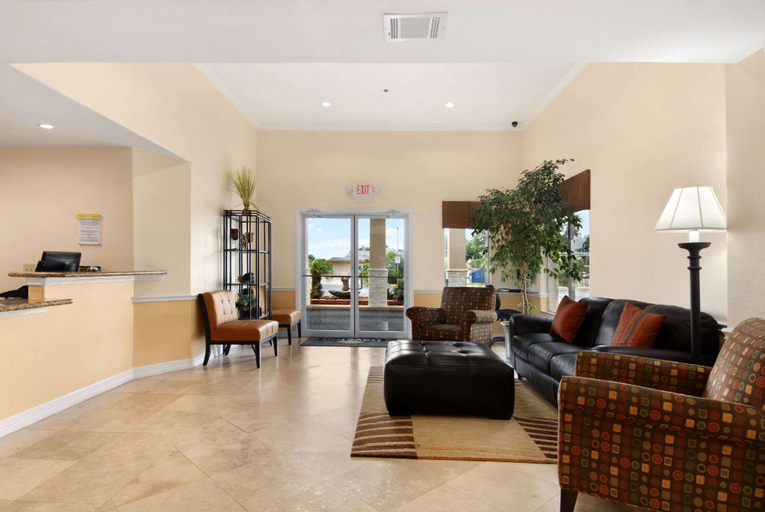 Public Area 3, Days Inn by Wyndham Shenandoah, Montgomery