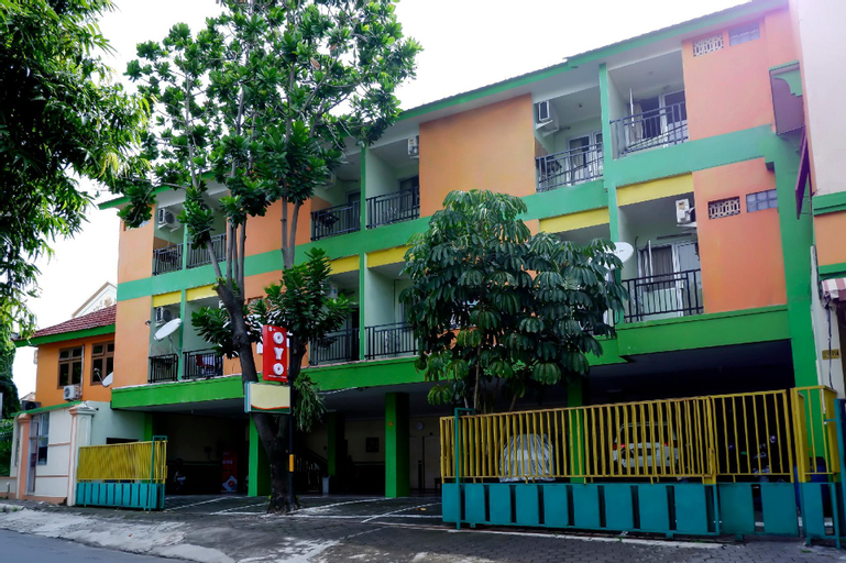 Exterior & Views 1, OYO 338 Guest House Omah Manahan Syariah, Solo