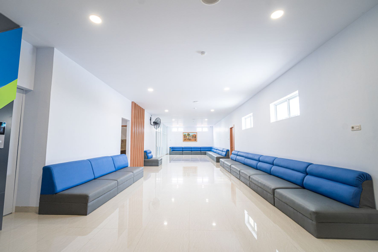 Public Area 10