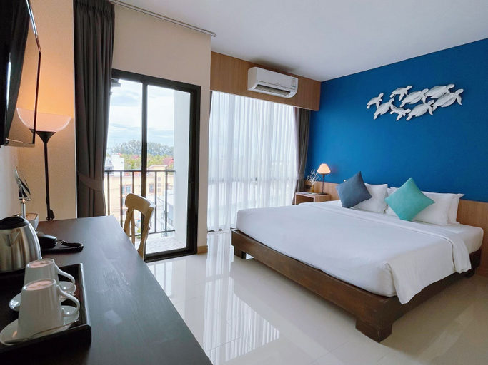 Bedroom 3, The Sixteenth Naiyang Beach Hotel, Phuket Island