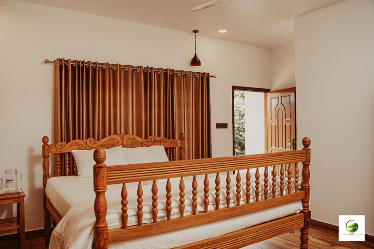 Bedroom 5, Green Grass Heritage, Kannur