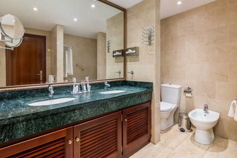 Bathroom 4, B51 Boutique Hotel Puerto Banus, Málaga