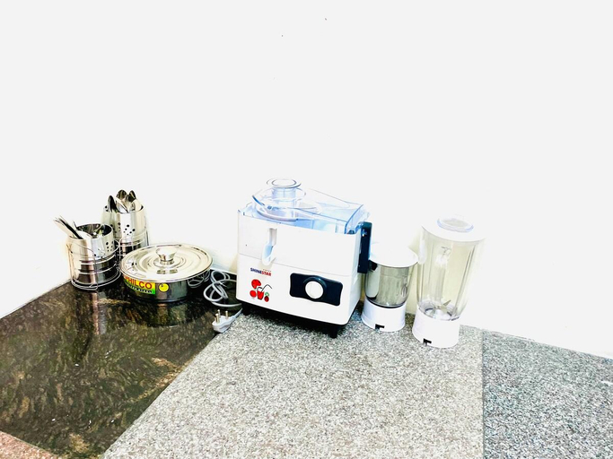 Others 3, Fortune Home Service Apartment 3Bhk,E-28 Saket 1B, Delhi