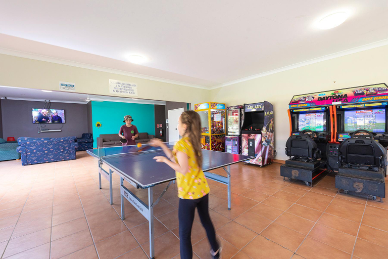 Food & Drinks, Seashells Beachfront Resort, Greater Taree