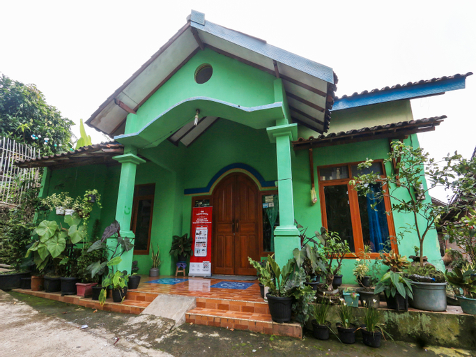 OYO Homes 91151 Desa Wisata Kreatif Perdamaian Sru, Semarang