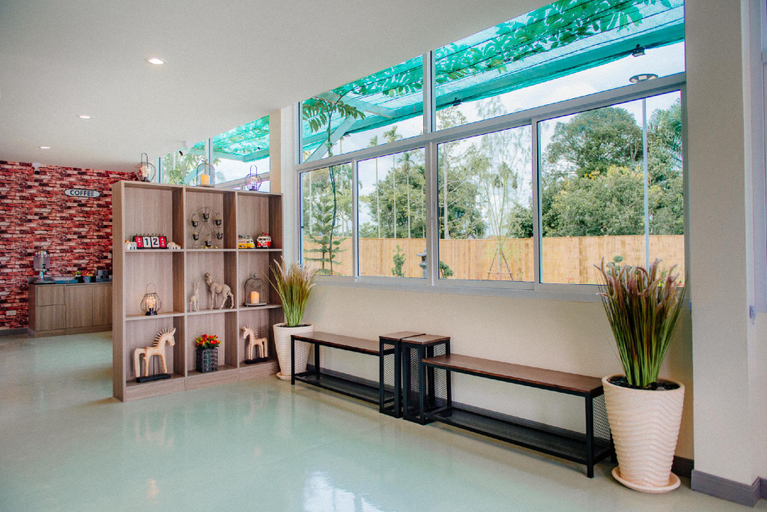 Public Area, ONE Chumphon Hotel, Muang Chumphon
