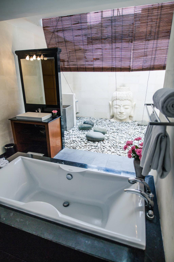 Bathroom 4, Villa Karishma, Badung