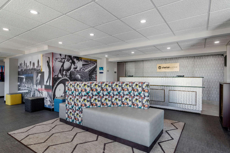 Public Area 3, Clarion Pointe McDonough, Henry