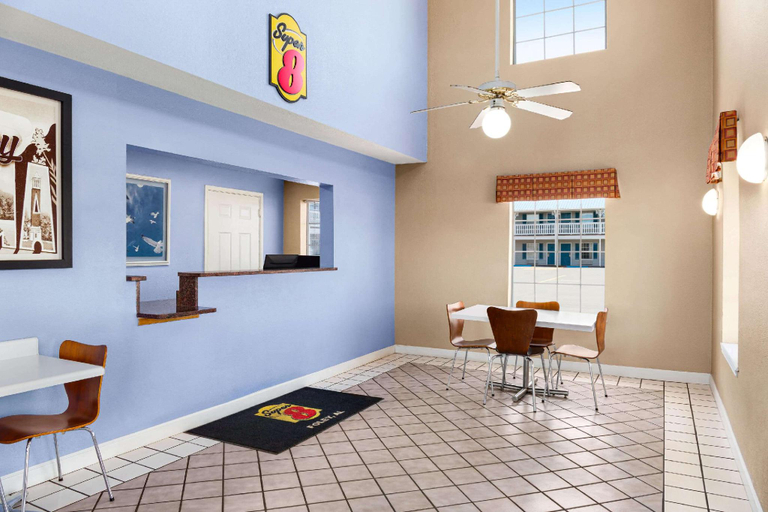 Public Area, Super 8 by Wyndham Foley, Baldwin