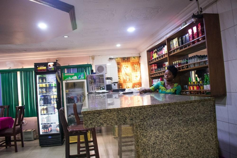 Public Area 2, Isno Hotels Limited, Mushin