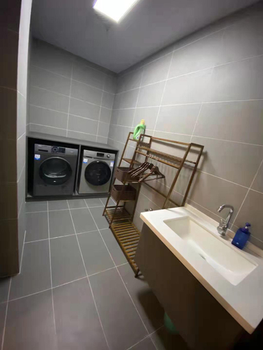 Bathroom, HanTing Hotel (Jinan Laiwu Fengcheng West Main Street), Laiwu