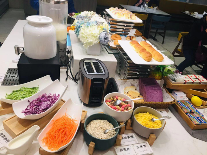 Food & Drinks 4, HanTing Premium Hotel (Wuhan Huake University Innovation Street), Wuhan