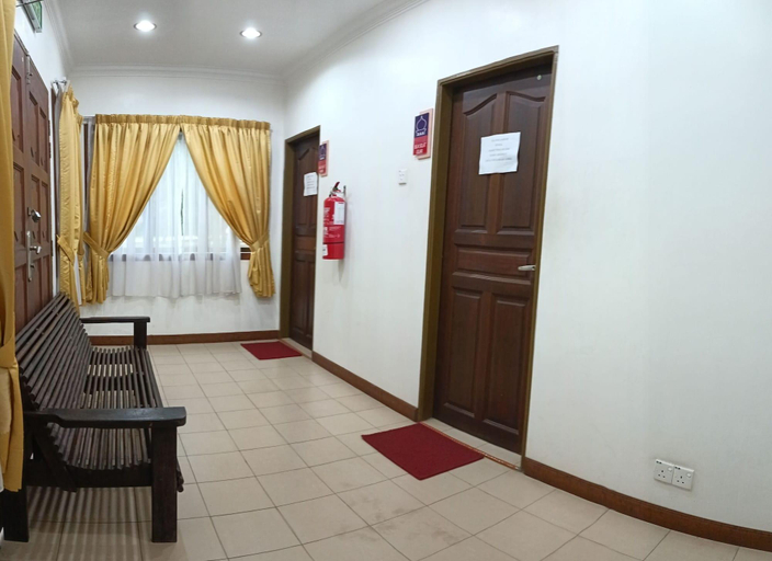 Others 3, Super OYO Capital O 90434 Marmoris House, Kuala Terengganu